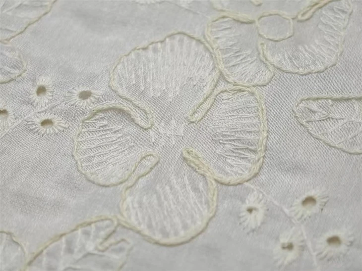 Viscose Plain Weave Fabric Without Elasticity Embroidery suppliers