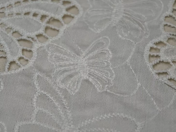Viscose Plain Weave Fabric Without Elasticity Embroidery manufacturers